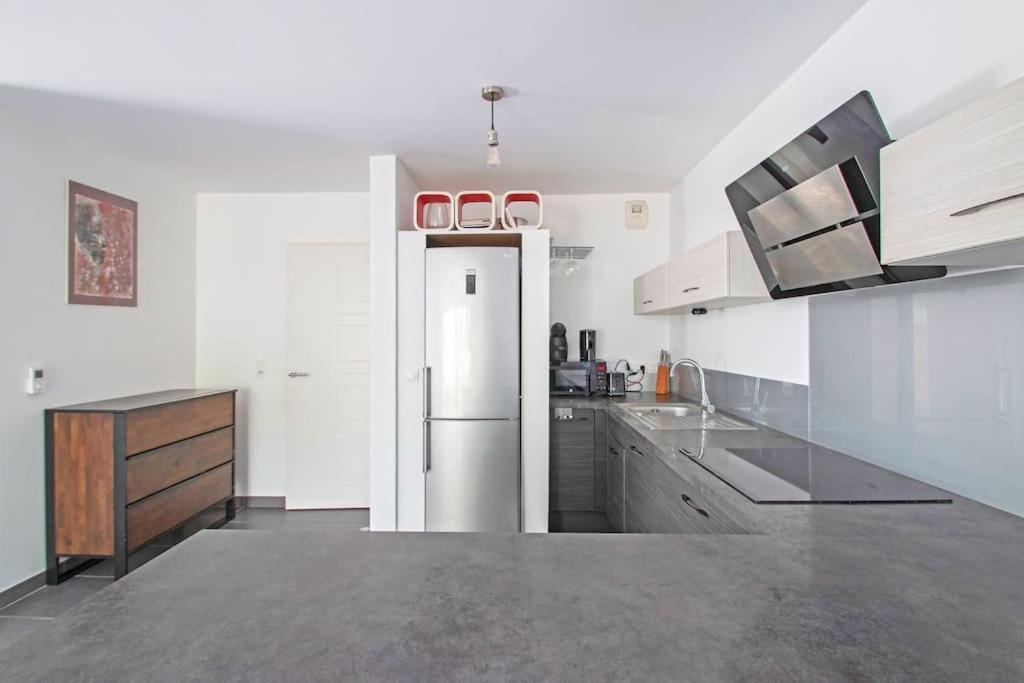 Le P'Tit Rimbaud, 6 Pers, Parking Prive, Jardin,Wifi Montpellier Exterior photo